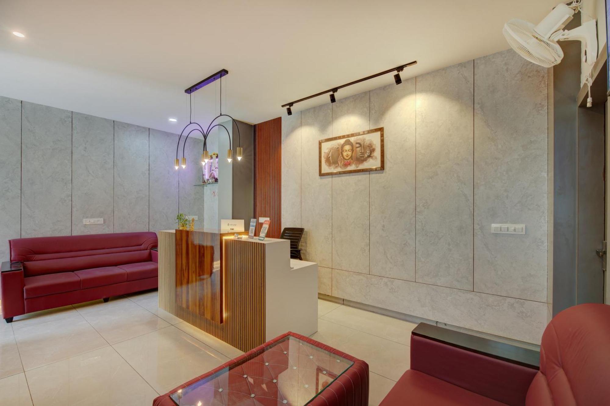 Hotel Park Lane Yelahanka Μπανγκαλόρ Εξωτερικό φωτογραφία